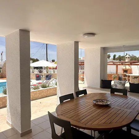 Buganvilia - Private Pool - 6 Guests - *