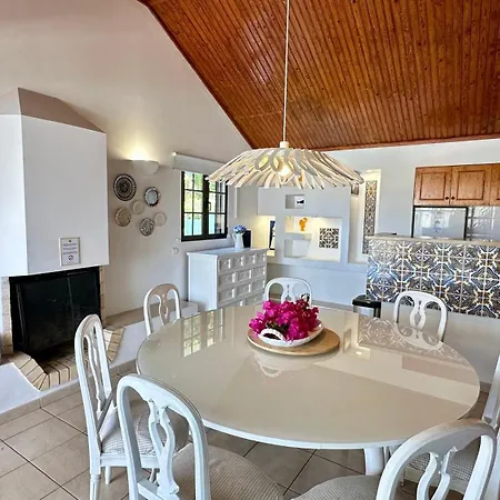 Buganvilia - Private Pool - 10 Guests - Villa Albufeira