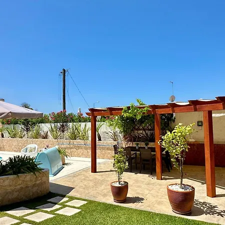 Villa Buganvilia - Private Pool - 10 Guests - Albufeira
